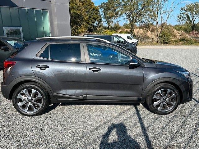 Gebraucht Kia Stonic Vision 99 PS (72 kW) 2020 Grau SUV