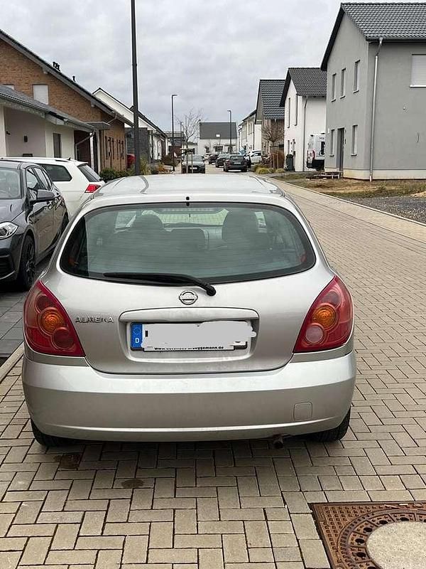 Gebraucht Nissan Almera Acenta 98 PS (72 kW) 2004 Silber Limousine