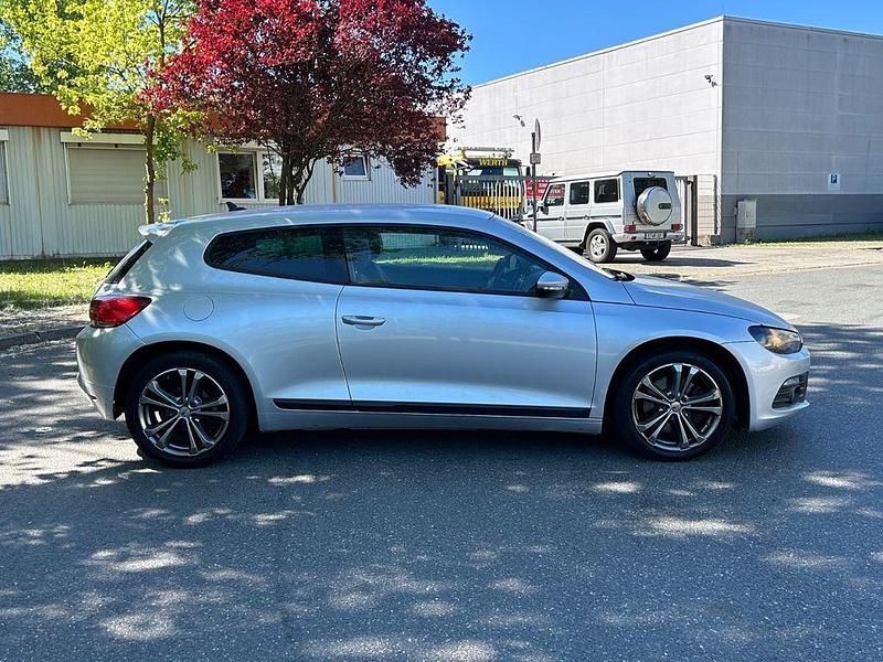 Usata VW Scirocco 160 CV (117 kW) 2009 Argento Coupé