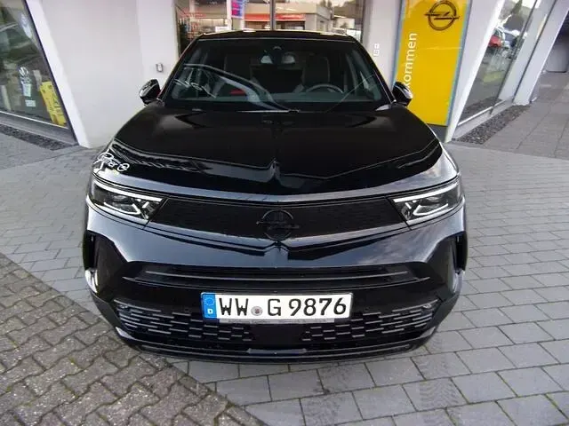 Gebraucht Opel Mokka GS Line 131 PS (96 kW) 2022 Schwarz (karbon schwarz metallic) SUV