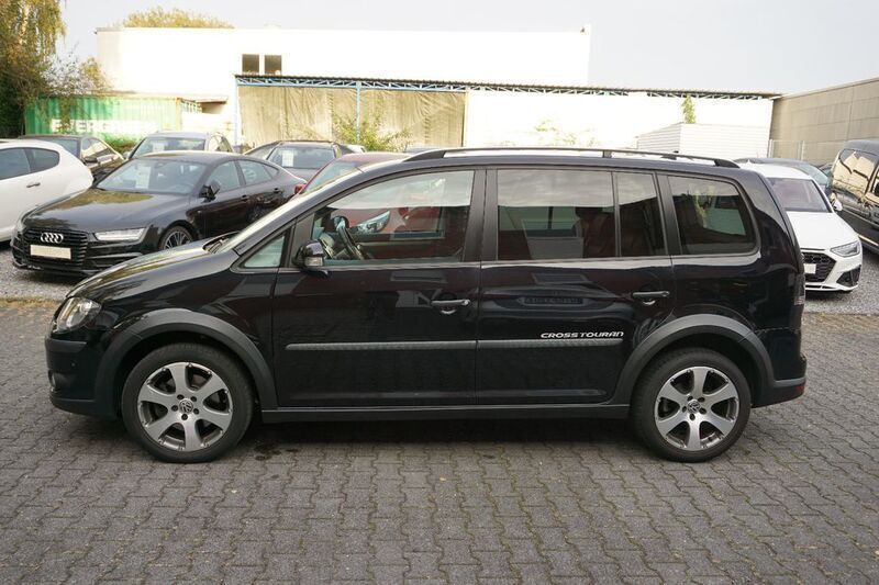 Gebraucht VW Touran Cross 170 PS (125 kW) 2009 Schwarz Van / Kleinbus