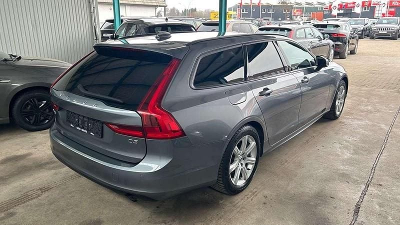 Second-hand Volvo V90 R-Design 150 CP (110 kW) 2019 Gri Break