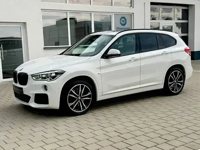 Gebraucht BMW X1 M Sport 190 PS (139 kW) 2019 Weiß SUV