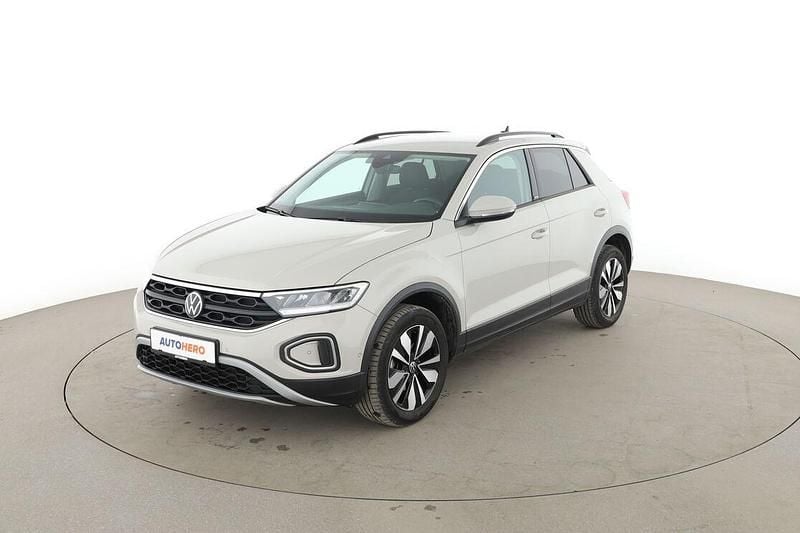 Second-hand VW T-Roc Move 150 CP (110 kW) 2023 SUV