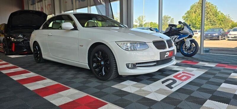 Weiß Gebraucht 2010 BMW 335 Cabriolet Cabrio | 20.699 € (Fairer Preis) - Bild 1/4