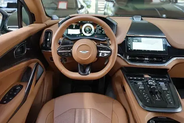 Second-hand Aston Martin Rapide 2025 Andere Berlinǎ