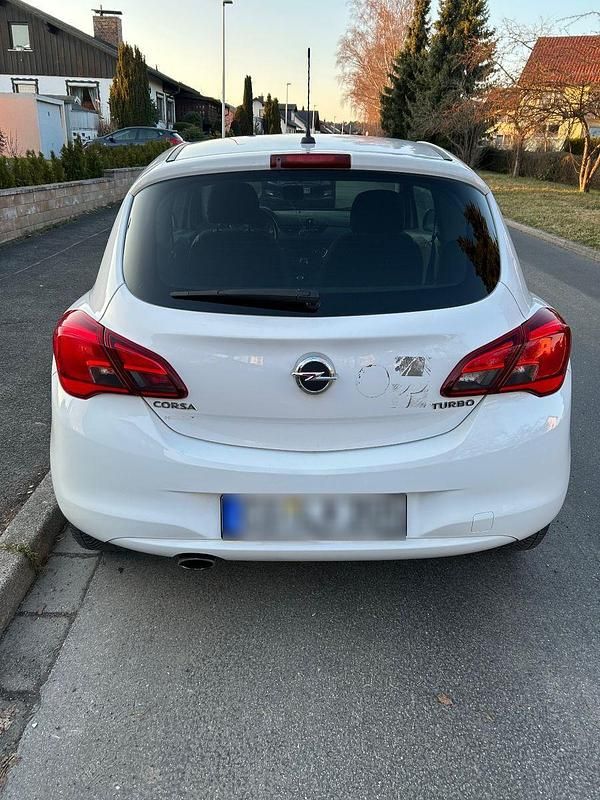 Gebraucht Opel Corsa drive 116 PS (85 kW) 2016 Weiß Kleinwagen