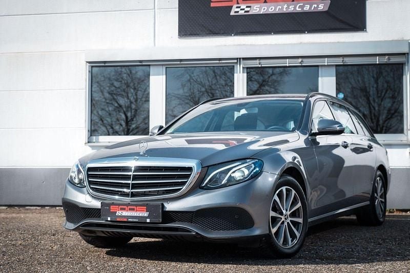 Gebraucht Mercedes E220 194 PS (142 kW) 2017 Grau Kombi