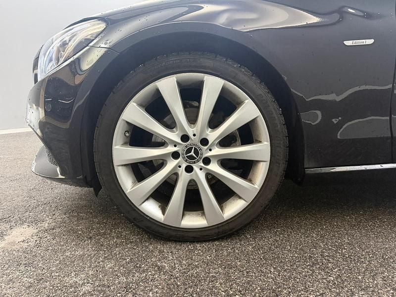Gebraucht Mercedes C200 Edition 1 184 PS (135 kW) 2016 Schwarz Cabrio