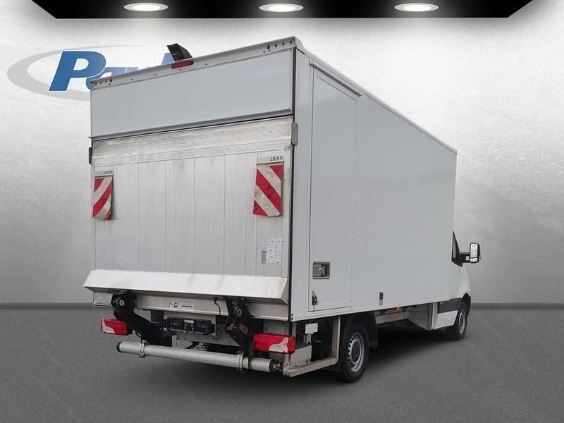Gebraucht Mercedes Sprinter 170 PS (125 kW) 2021 Arktikweiß Van