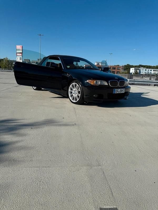 Schwarz Gebraucht 2003 BMW 330 Cabriolet M Sport Cabrio | 16.500 € (Etwas zu teuer) - Bild 1/4
