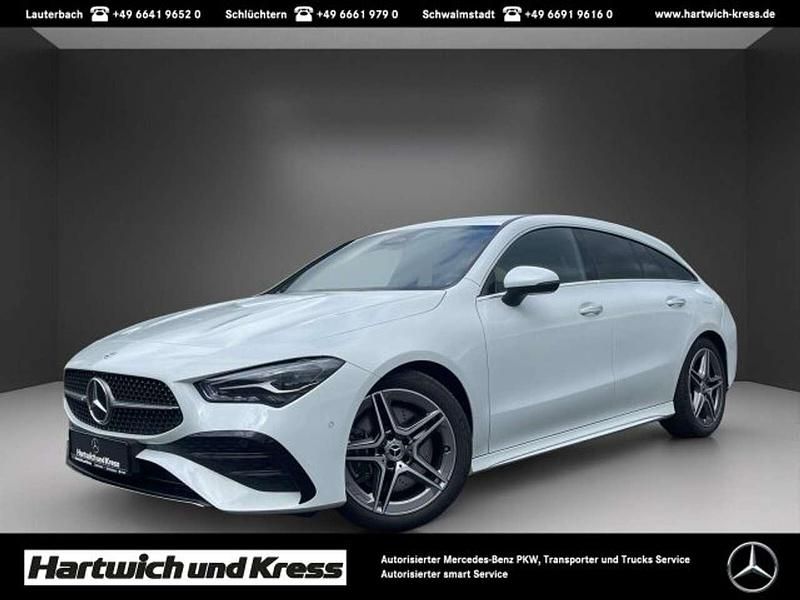 Digitalweiß Gebraucht 2023 Mercedes CLA250 Shooting Brake AMG line Kombi | 37.790 € (Fairer Preis) - Bild 1/4