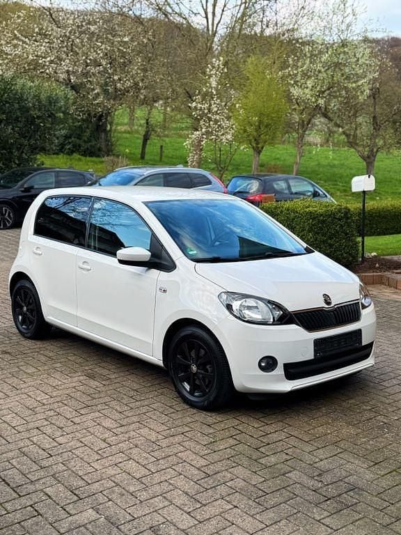 Gebraucht Skoda Citigo Elegance 60 PS (44 kW) 2013 Weiß Kleinwagen