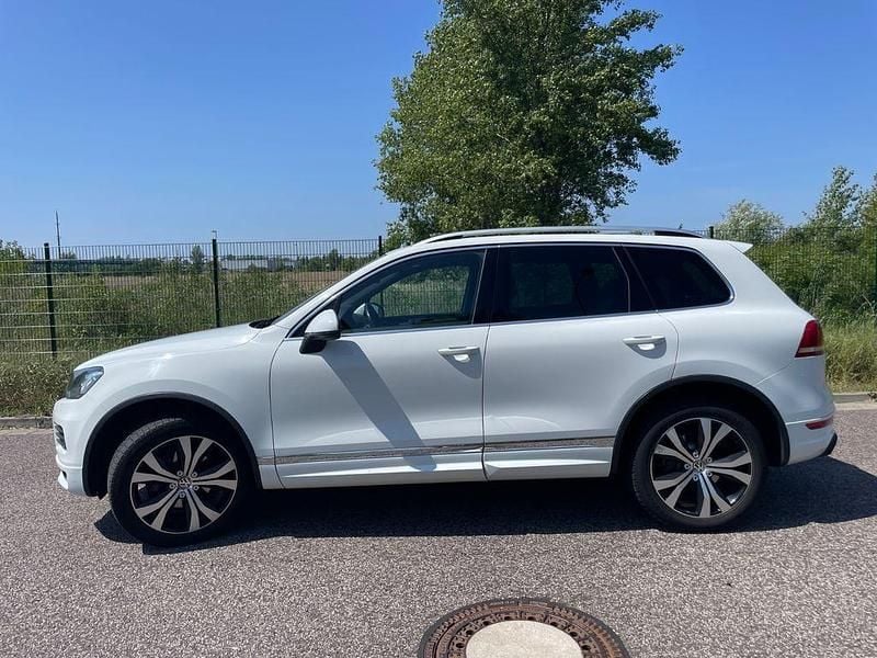 Gebraucht VW Touareg 245 PS (180 kW) 2014 Weiß SUV