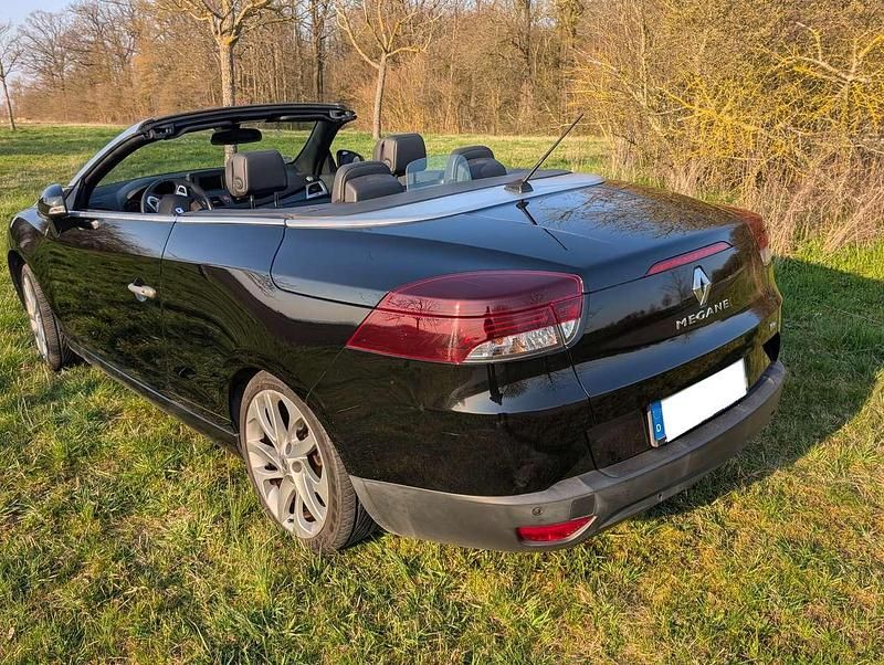 Gebraucht Renault Mégane Cabriolet 131 PS (96 kW) 2012 Schwarz Cabrio