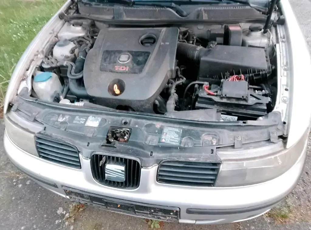 Gebraucht Seat Leon 150 PS (110 kW) 2002 Silber Kleinwagen