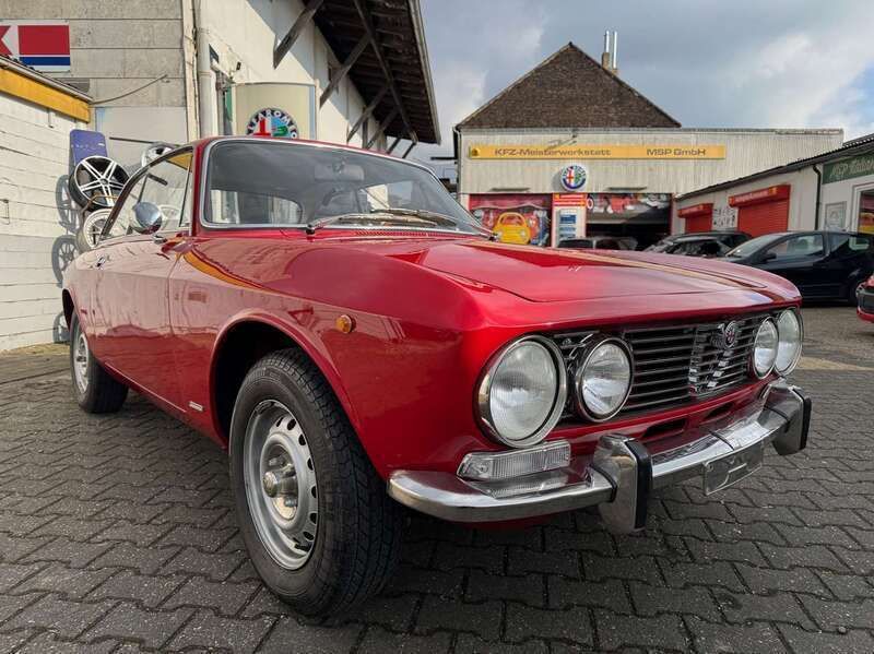Rosso alfa 501 Gebraucht 1972 Alfa Romeo 2000 Veloce Coupé | 52.105 € - Bild 1/4