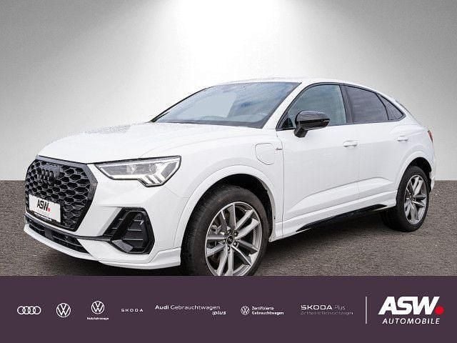 Gletscherweiß metallic Gebraucht 2022 Audi Q3 Sportback S-Line SUV | 32.430 € (Fairer Preis) - Bild 1/4