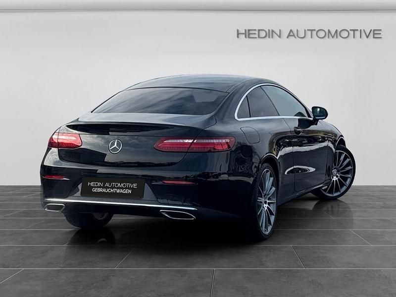Gebraucht Mercedes E220 Avantgarde 194 PS (142 kW) 2018 Schwarz Coupé