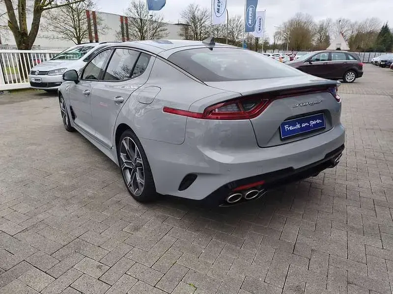 Gebraucht Kia Stinger GT 370 PS (272 kW) 2019 Silber Kleinwagen
