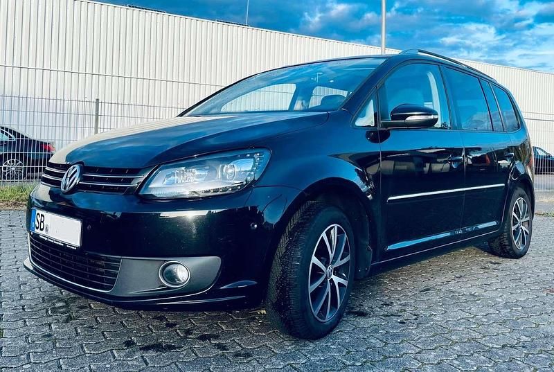 Gebraucht VW Touran Highline 177 PS (130 kW) 2015 Schwarz Van / Kleinbus