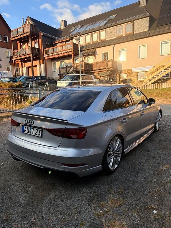 Gebraucht Audi A3 S-Line 190 PS (139 kW) 2017 Silber Limousine