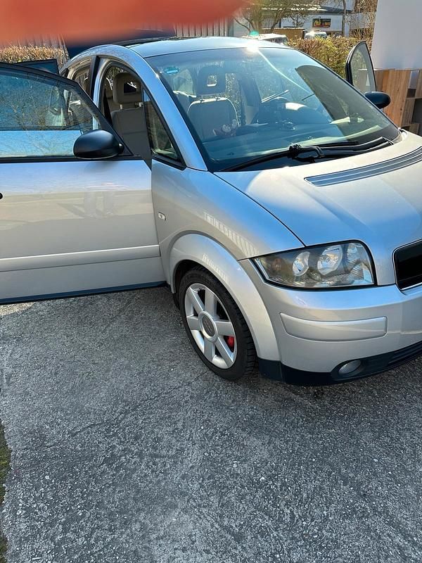 Gebraucht Audi A2 75 PS (55 kW) 2002 Silber Kleinwagen