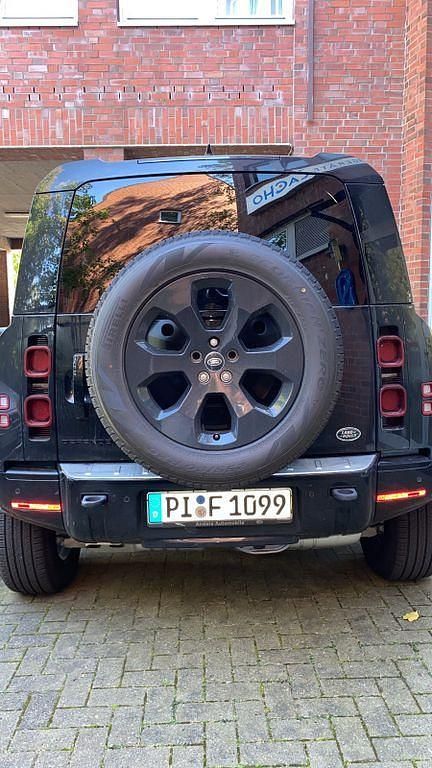 Gebraucht Land Rover Defender HSE Dynamic 300 PS (220 kW) 2023 Schwarz SUV