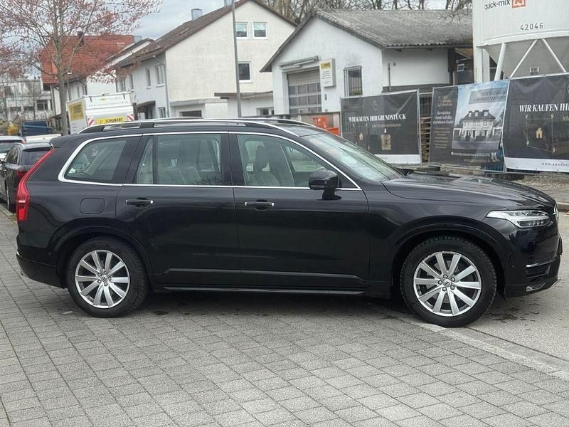 Gebraucht Volvo XC90 Momentum 224 PS (164 kW) 2016 Schwarz SUV