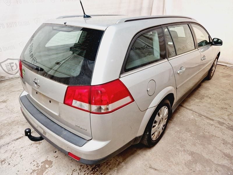 Gebraucht Opel Vectra Edition 155 PS (114 kW) 2006 Silber Kombi