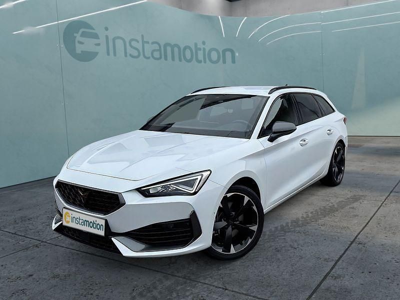 Weiß Gebraucht 2024 Cupra Leon Kombi | 31.599 € (Etwas zu teuer) - Bild 1/4