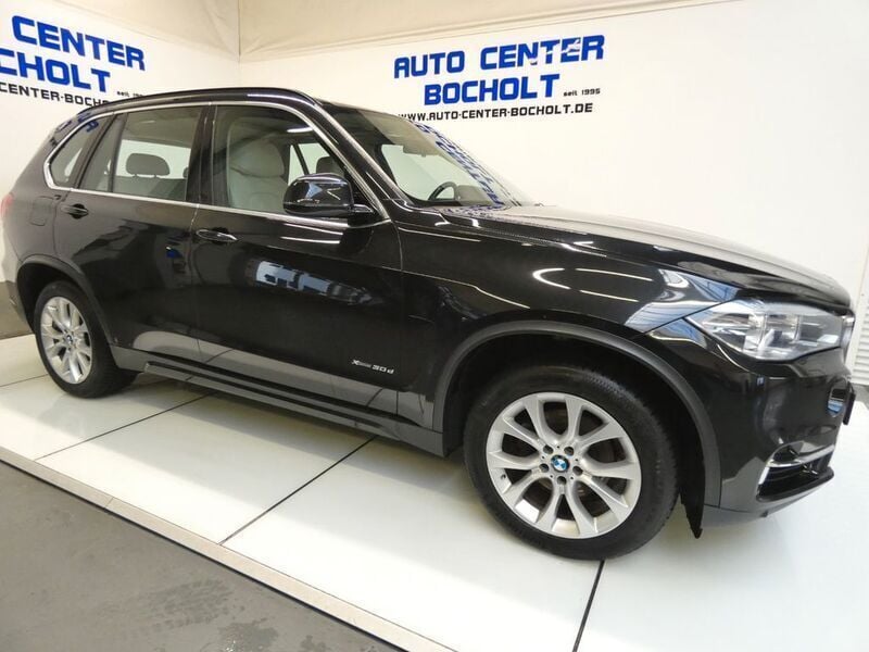 Second-hand BMW X5 Comfort Edition 258 CP (189 kW) 2016 Negru SUV