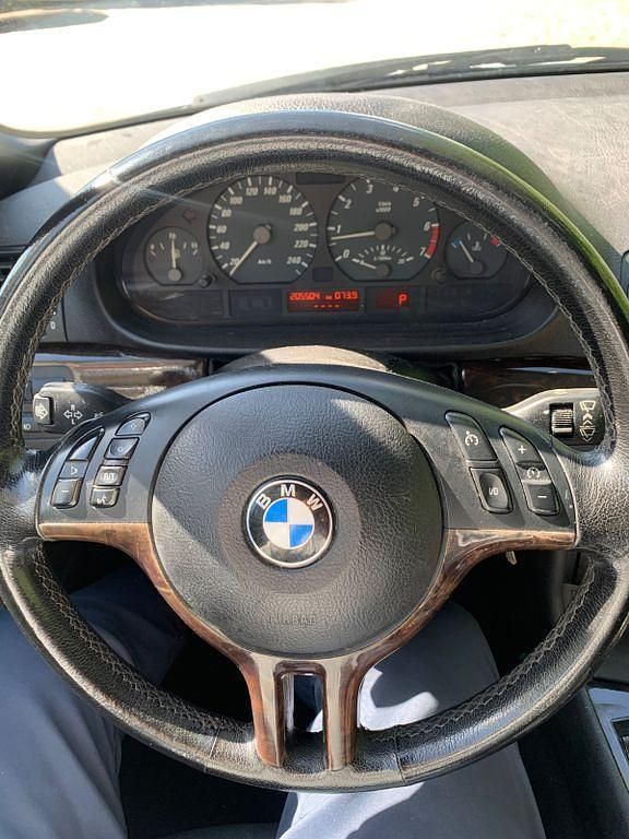 Silber Gebraucht 2000 BMW 323 Cabriolet Sport Line Cabrio | 3.950 € - Bild 1/4