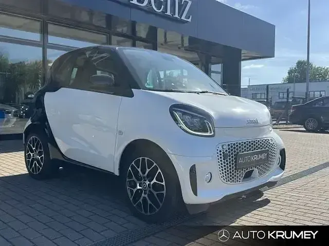 Gebraucht Smart ForTwo Electric Drive Pulse 60 kW (82 PS) 2024 Weiß Coupé