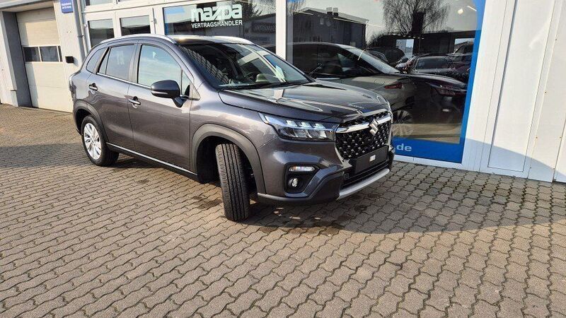 Grau Gebraucht 2025 Suzuki SX4 S-Cross Comfort SUV | 28.690 € (Teuer) - Bild 1/4