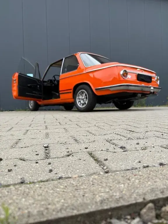 Gebraucht BMW 2002 102 PS (75 kW) 1972 Orange Limousine