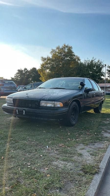 Schwarz Gebraucht 1991 Chevrolet Caprice Limousine | 11.000 € - Bild 1/4