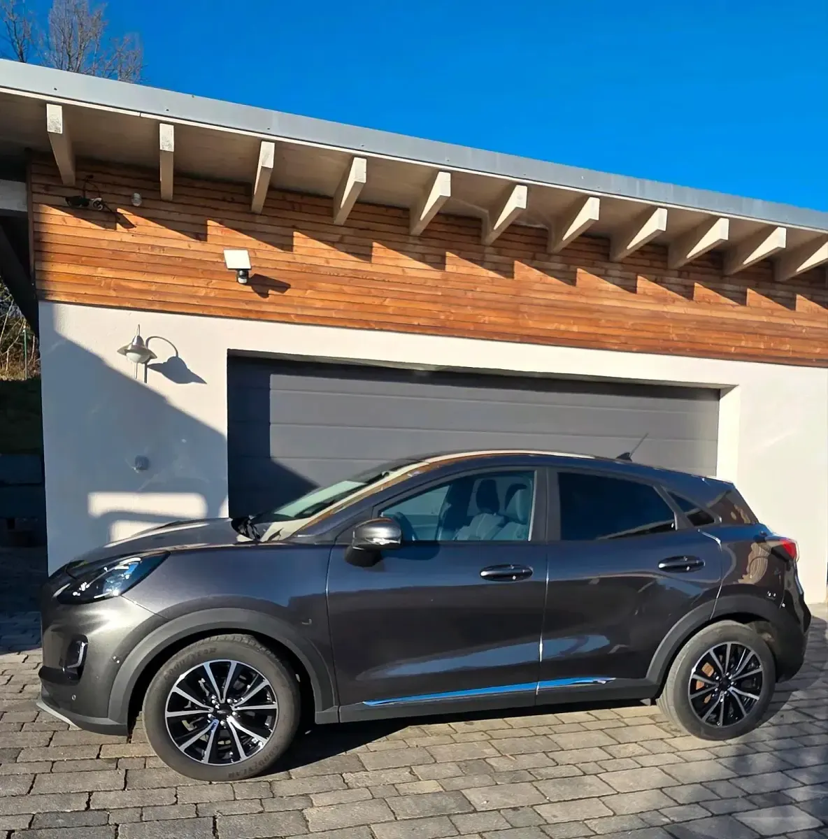 Gebraucht Ford Puma Titanium 125 PS (91 kW) 2022 Grau SUV