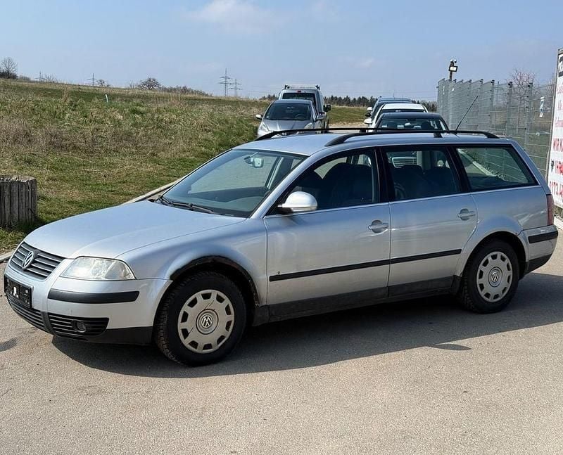 Gebraucht VW Passat 101 PS (74 kW) 2005 Silber Kombi