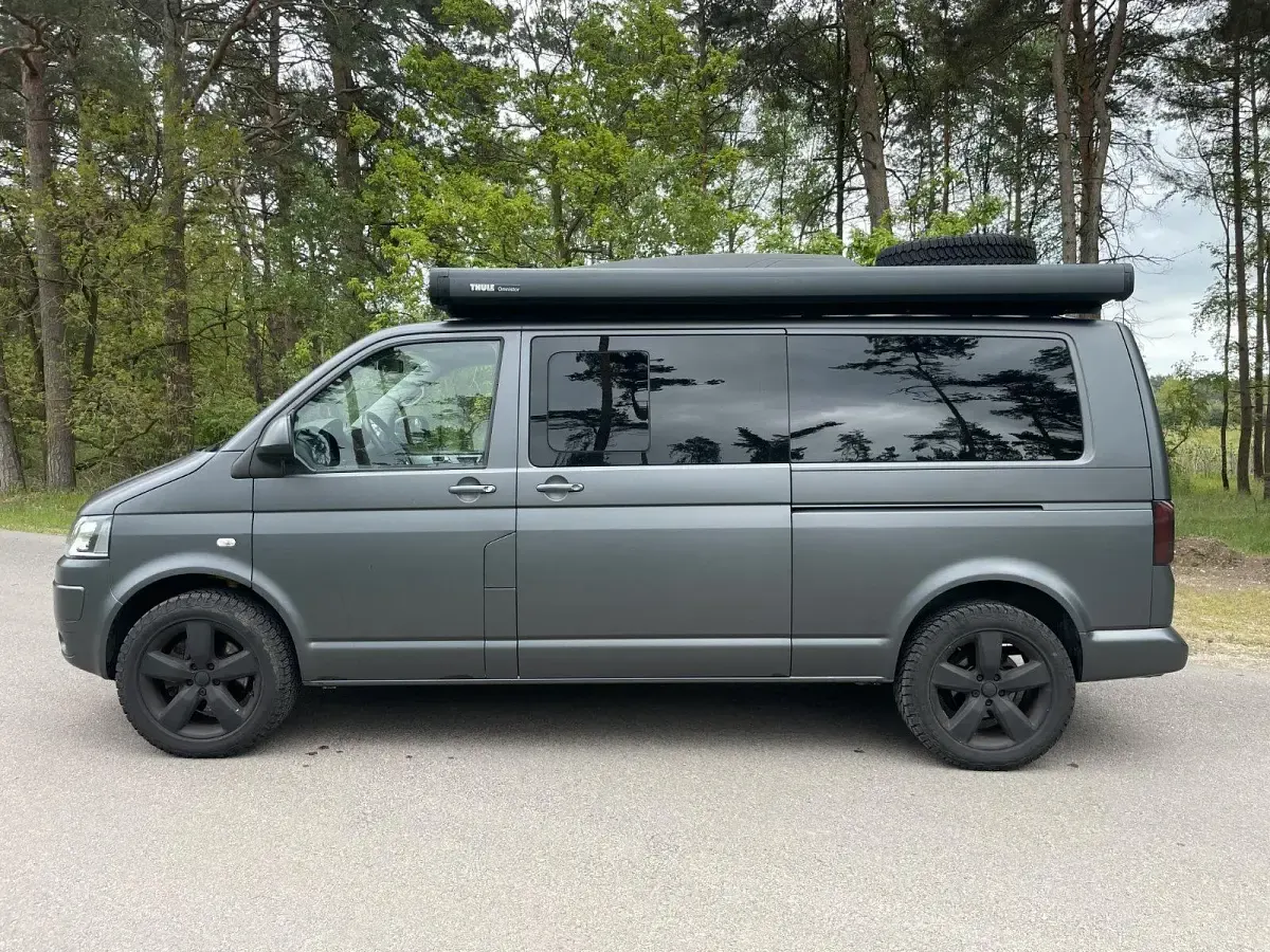 Gebraucht VW Multivan 204 PS (150 kW) 2012 Grau Van / Kleinbus