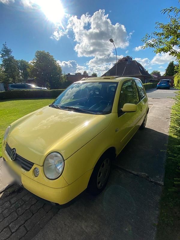 Gelb Gebraucht 2002 VW Lupo Kleinwagen | 600 € (Guter Preis) - Bild 1/4