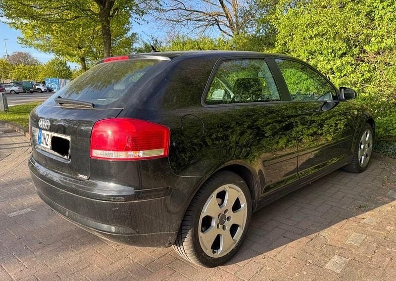 Second-hand Audi A3 102 CP (75 kW) 2007 Negru Hatchback