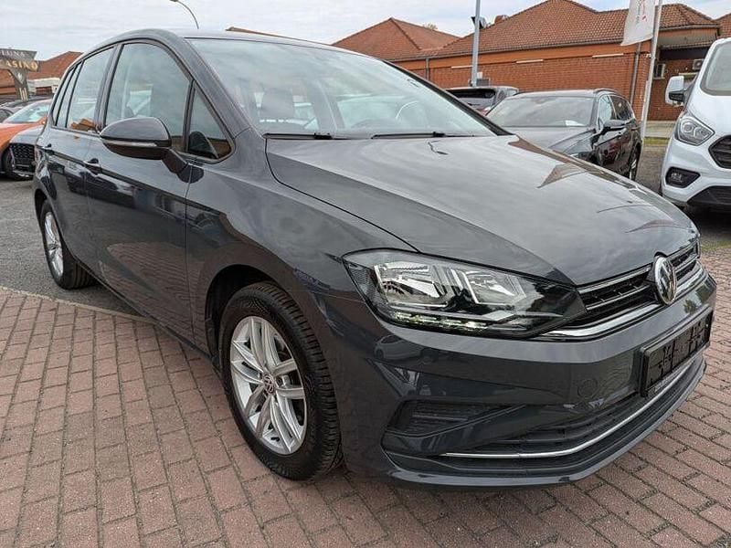Gebraucht VW Golf VIII 110 PS (80 kW) 2020 Grau