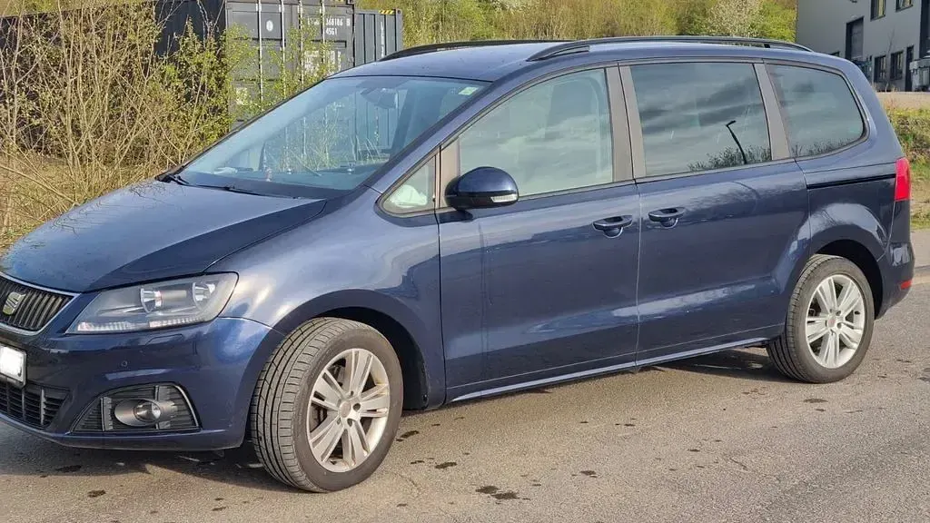 Second-hand Seat Alhambra 140 CP (102 kW) 2014 Albastru Monovolum