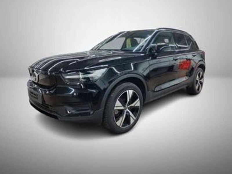 Gebraucht Volvo XC40 Plus 169 kW (231 PS) 2022 Onyx black / metallic SUV