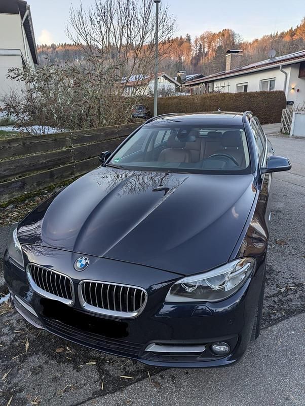 Gebraucht BMW 520 184 PS (135 kW) 2014 Blau Kombi