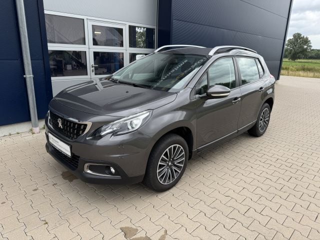 Platinium grau metallic (metallic) Gebraucht 2018 Peugeot 2008 Active SUV | 9.890 € (Fairer Preis) - Bild 1/4