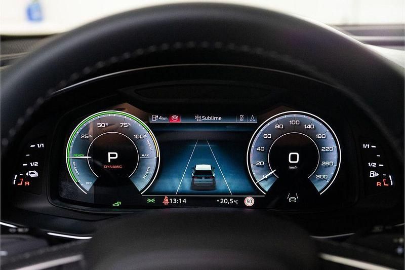 Neu Audi Q8 Competition 489 PS (359 kW) 2026 Grau SUV