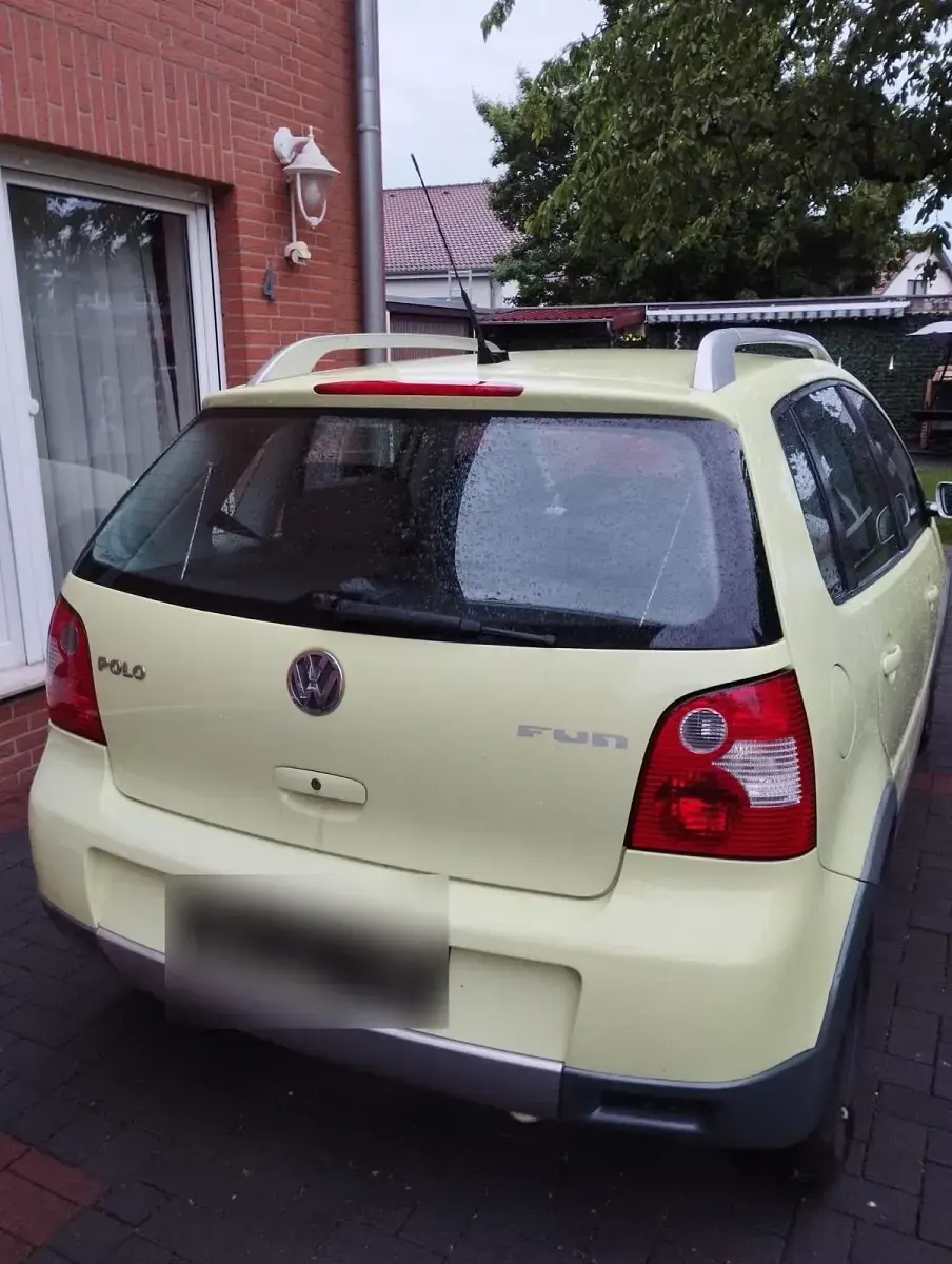 Gebraucht VW Polo Cross 63 PS (46 kW) 2004 Grün Kleinwagen