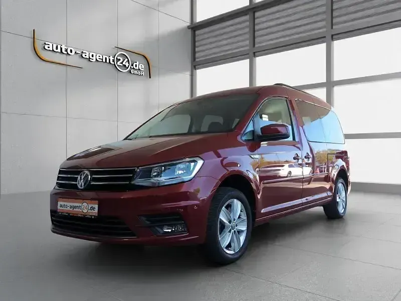 Gebraucht VW Caddy Maxi Comfortline 125 PS (91 kW) 2018 Fortanarot metallic Van / Kleinbus